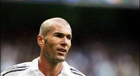 西甲焦点战：巴塞罗那力克皇马，梅西戴帽制胜